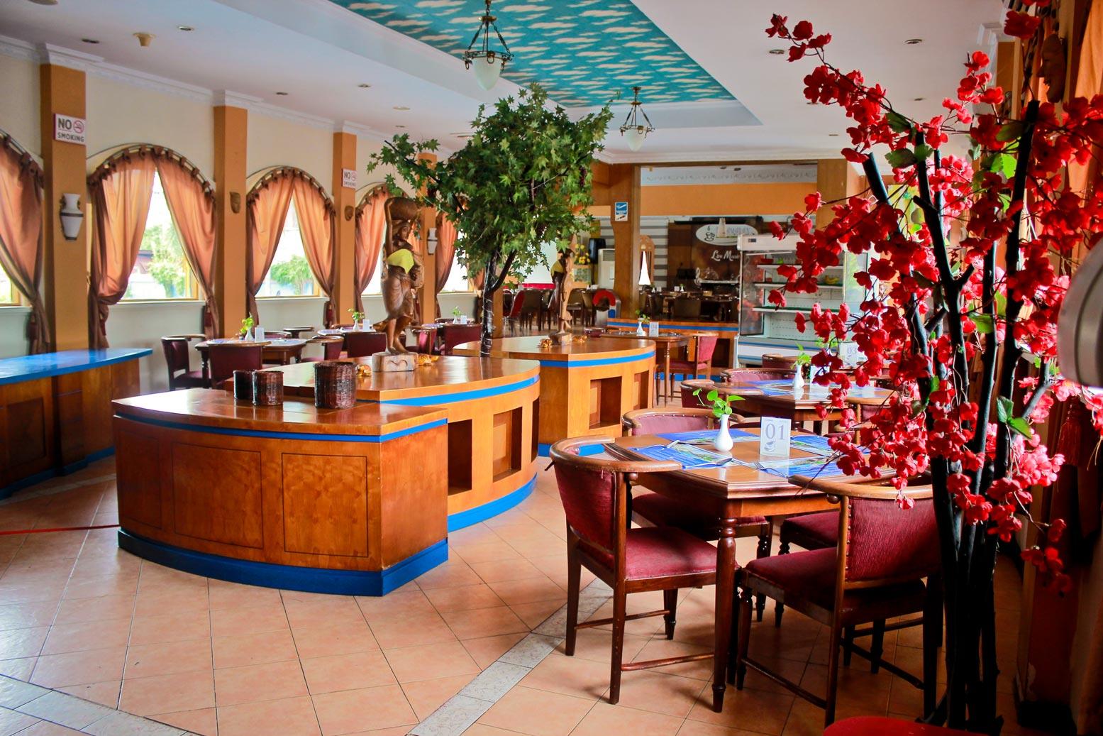 Abadi Hotel & Convention Center 24/50
