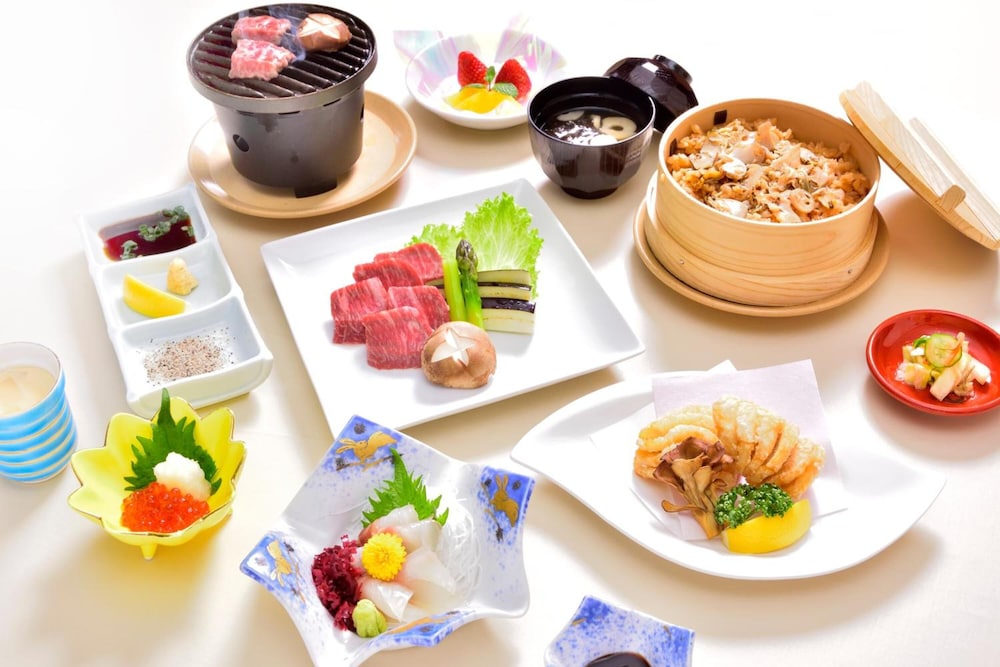 Shizunai Eclipse Hotel 52/61