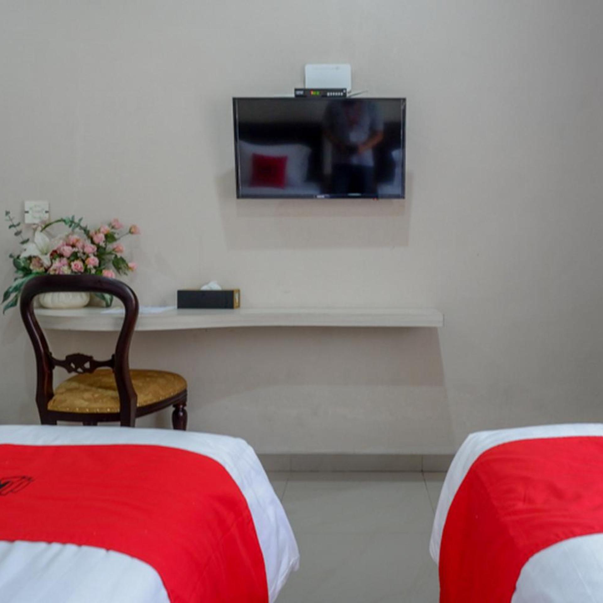 RedDoorz @ Jalan Majapahit Semarang 29/56