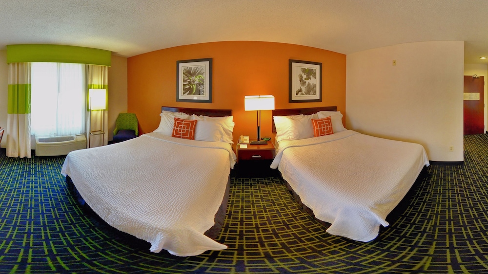 Fairfield Inn Potomac Mills 19/47