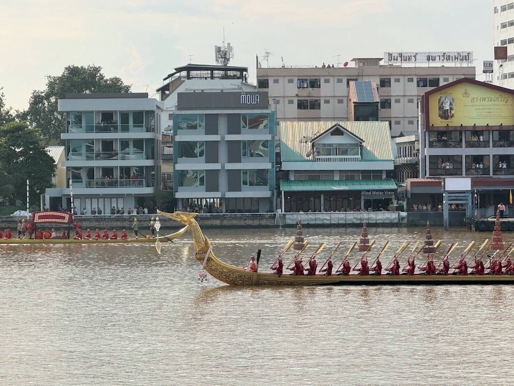 Mowa Bangkok in BANGKOK
