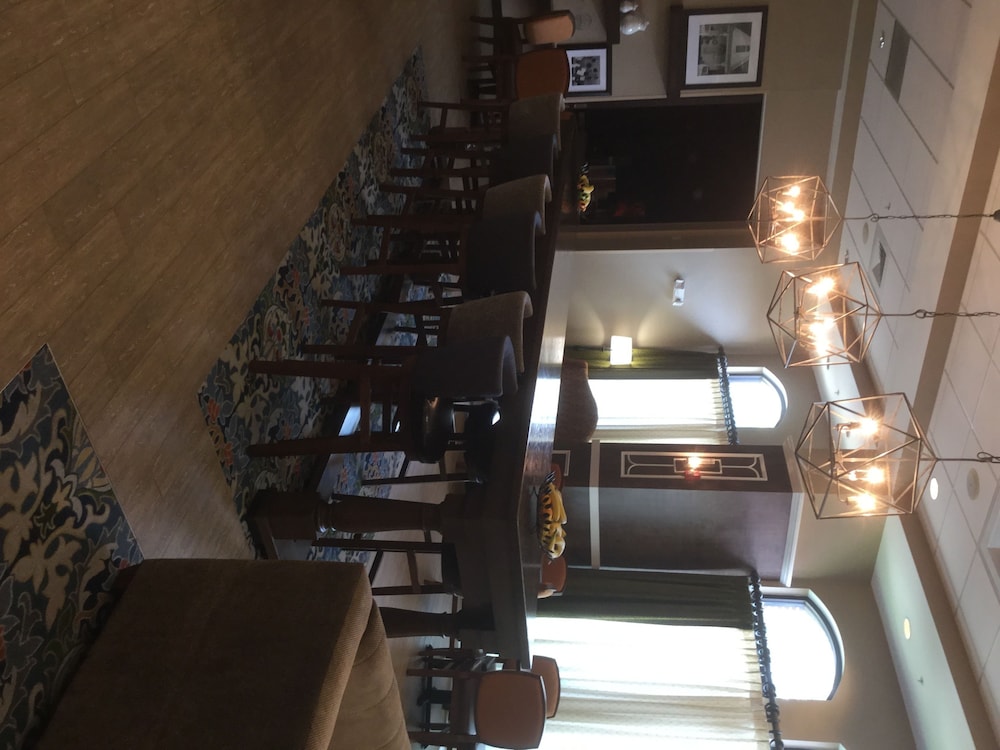 Hampton Inn Charlotte Belmont 34/47