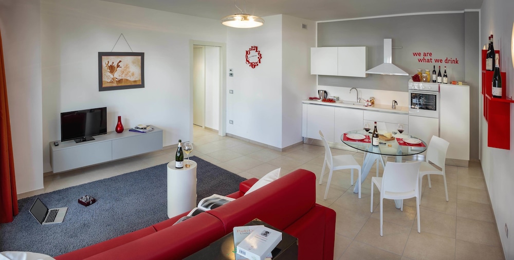 Rivetto Suites 21/37