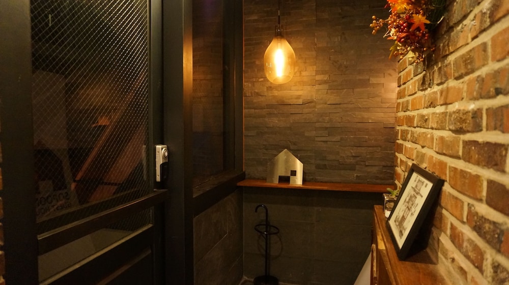 Hongdae Sopoong The Urban 14/32