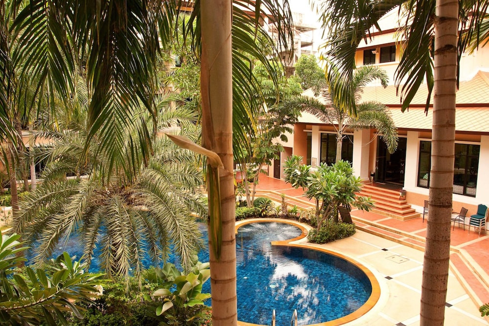 Lecasa Bangsaen Hotel 23/37