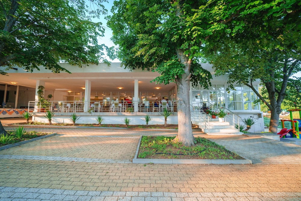 Perla Royal Hotel 23/27
