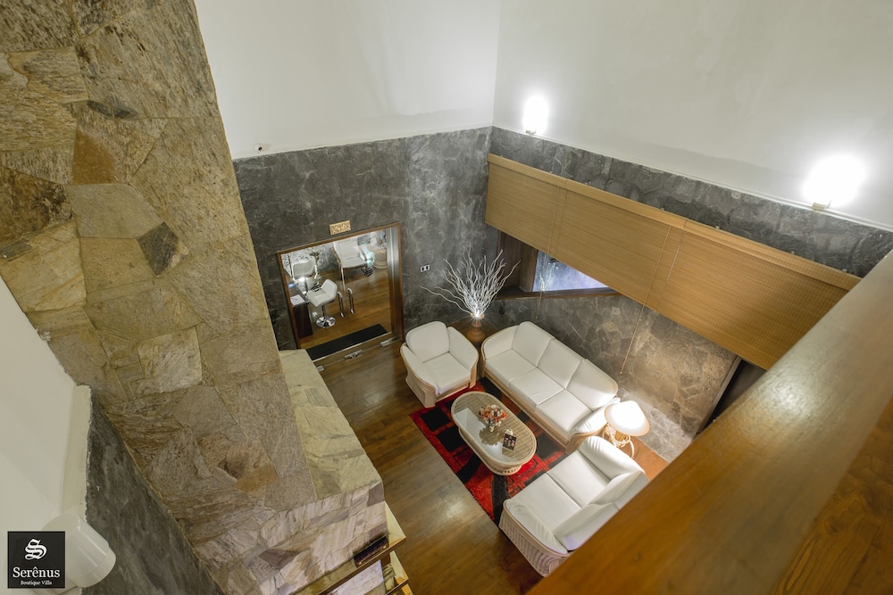 Serenus Boutique Villa 38/64