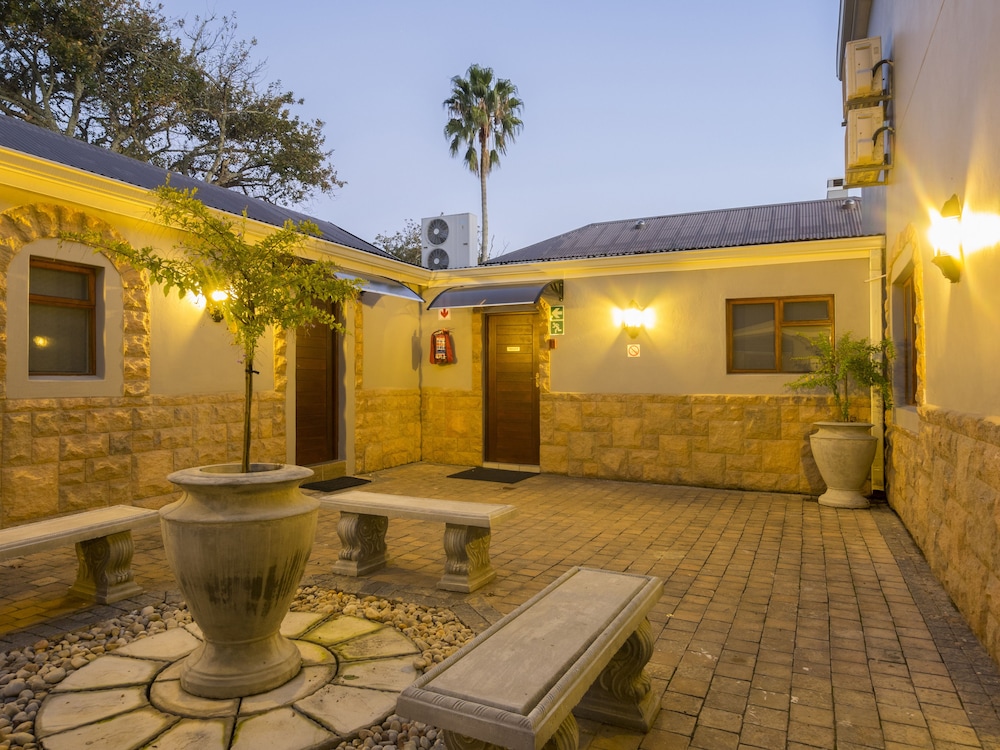 Madison Manor Boutique Hotel 5/72