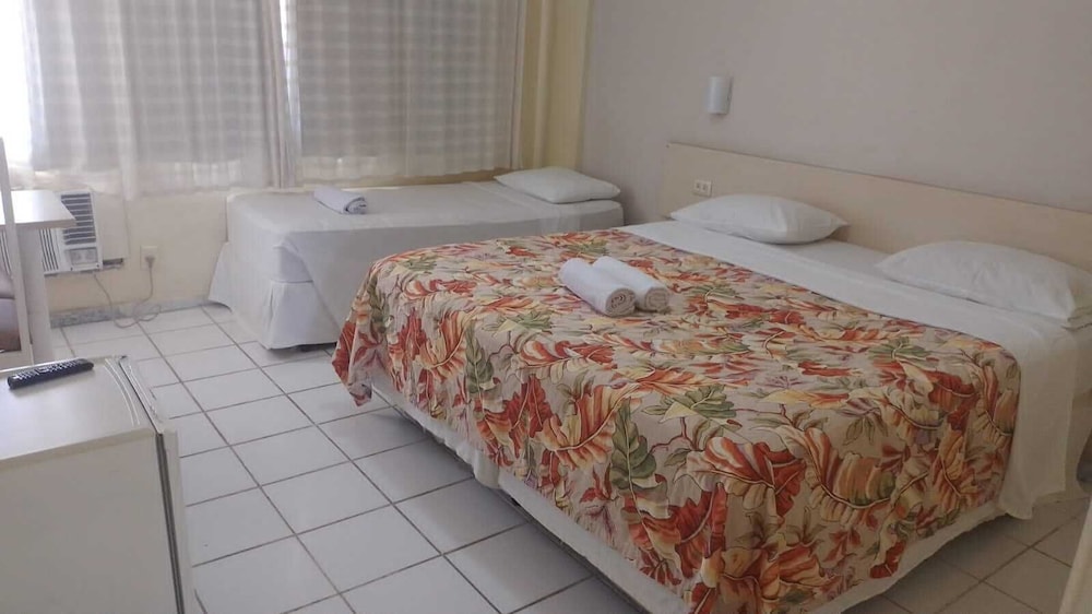 ROOM, TRIPLE, DOUBLE BED