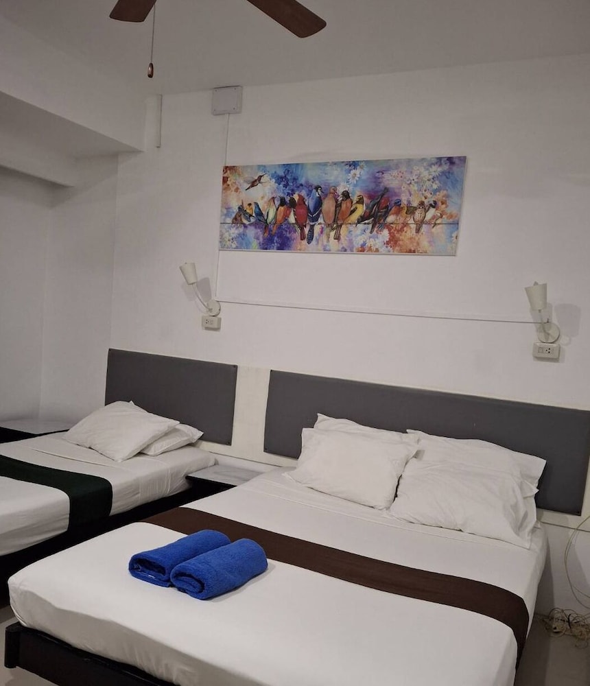 Boomerang Inn 19/50