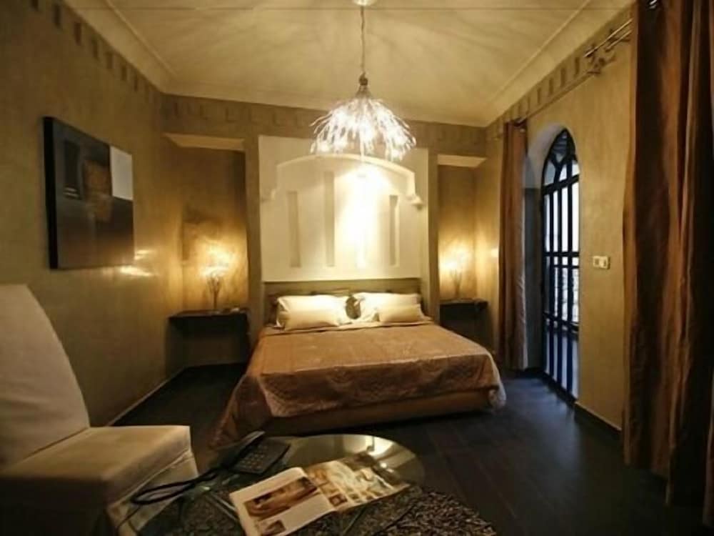 Riad Carllian 5/17