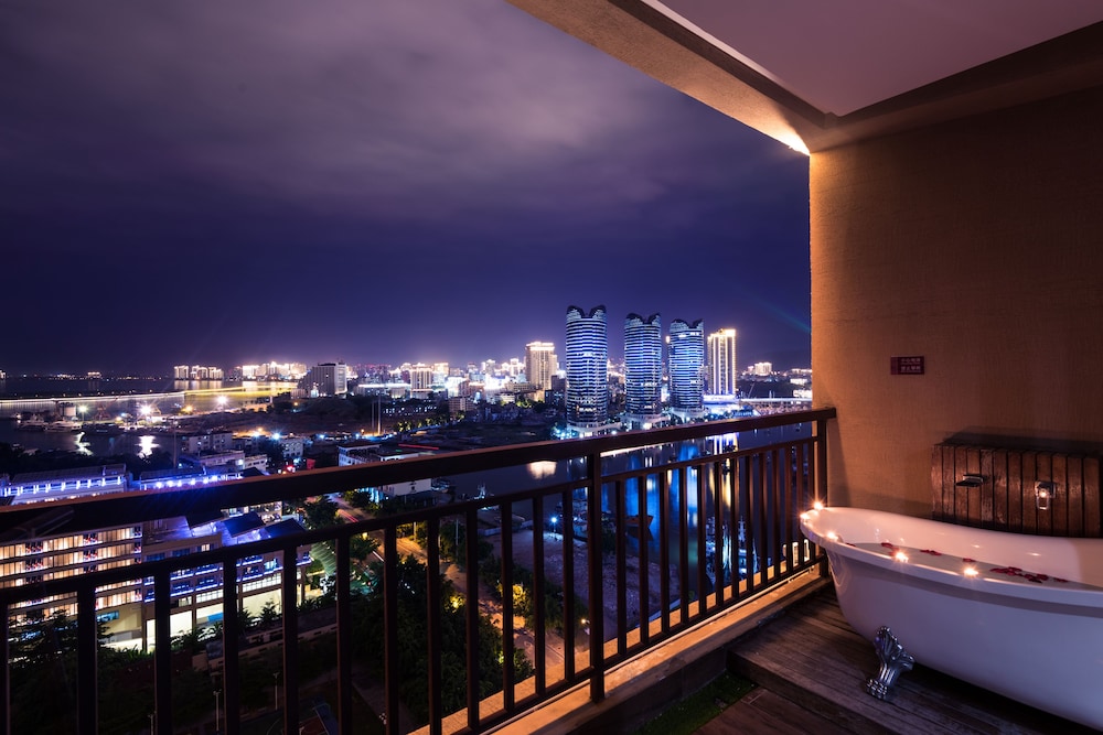 Grand Metropark Bay Hotel Sanya 7/66