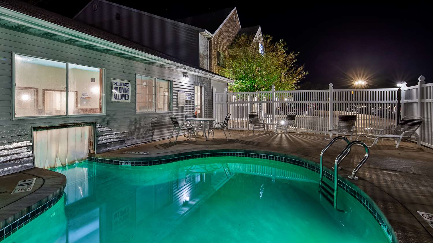 Best Western Dodgeville Inn & Suites 38/38