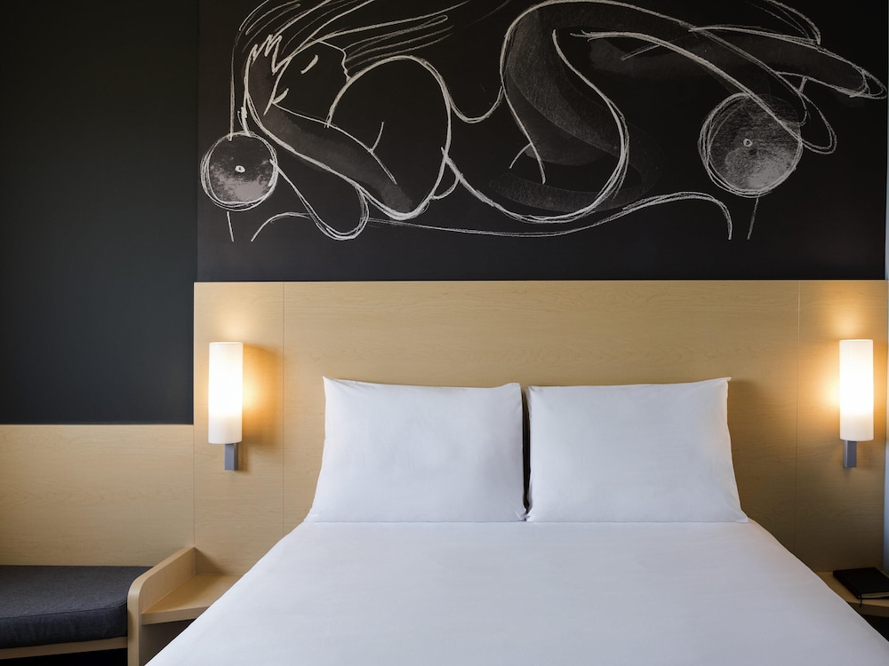 Ibis Irapuato 8/26