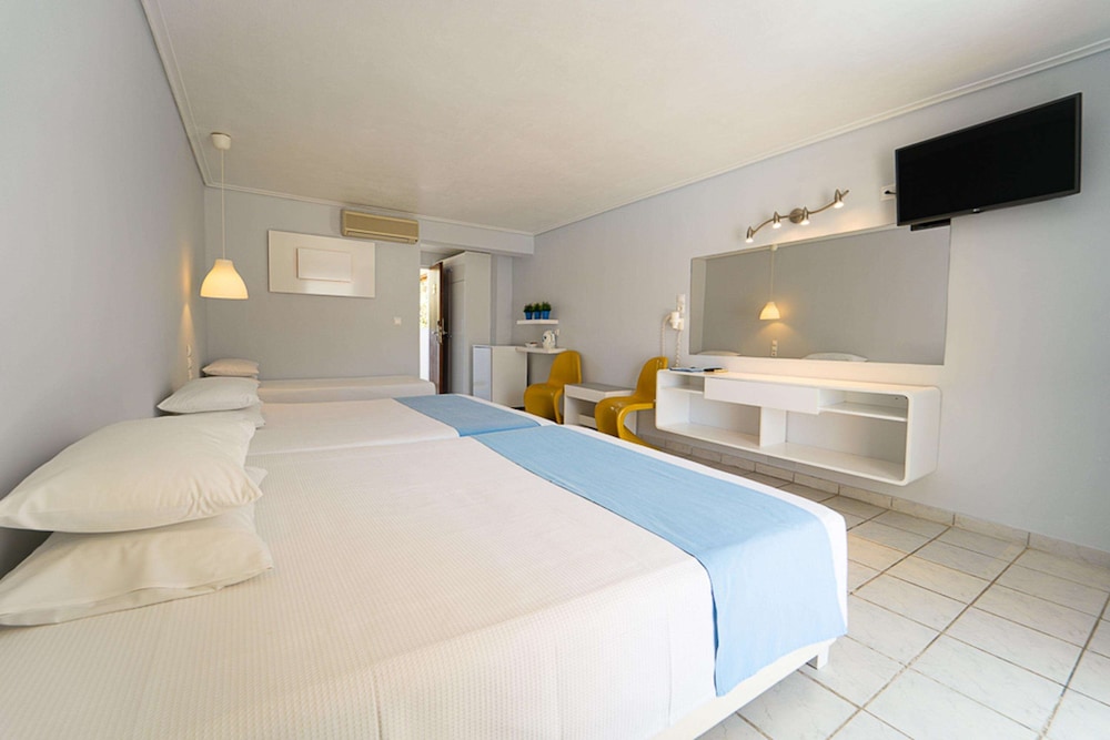 1 BEDROOM, FAMILY