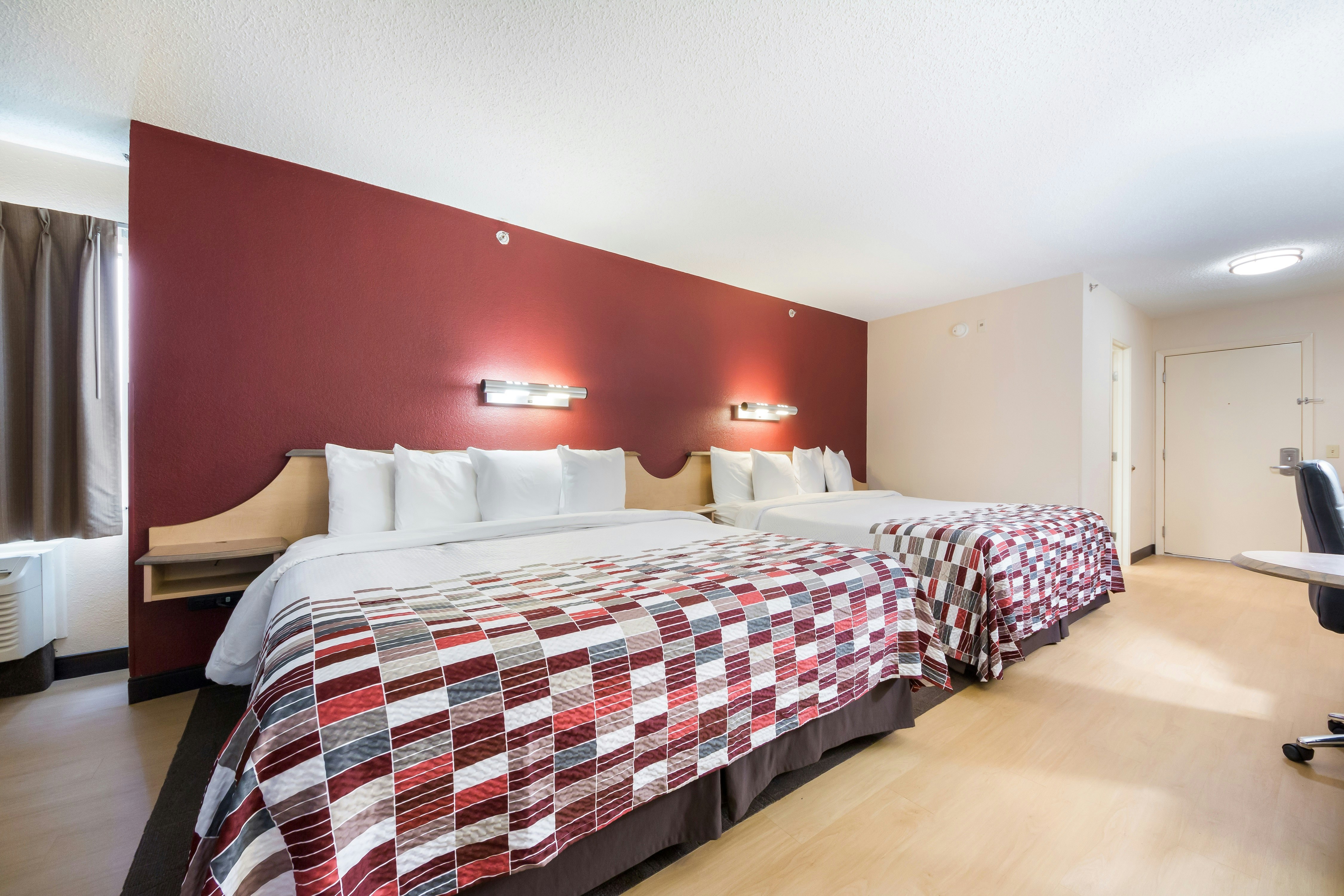 SUPERIOR, 2 KING BEDS