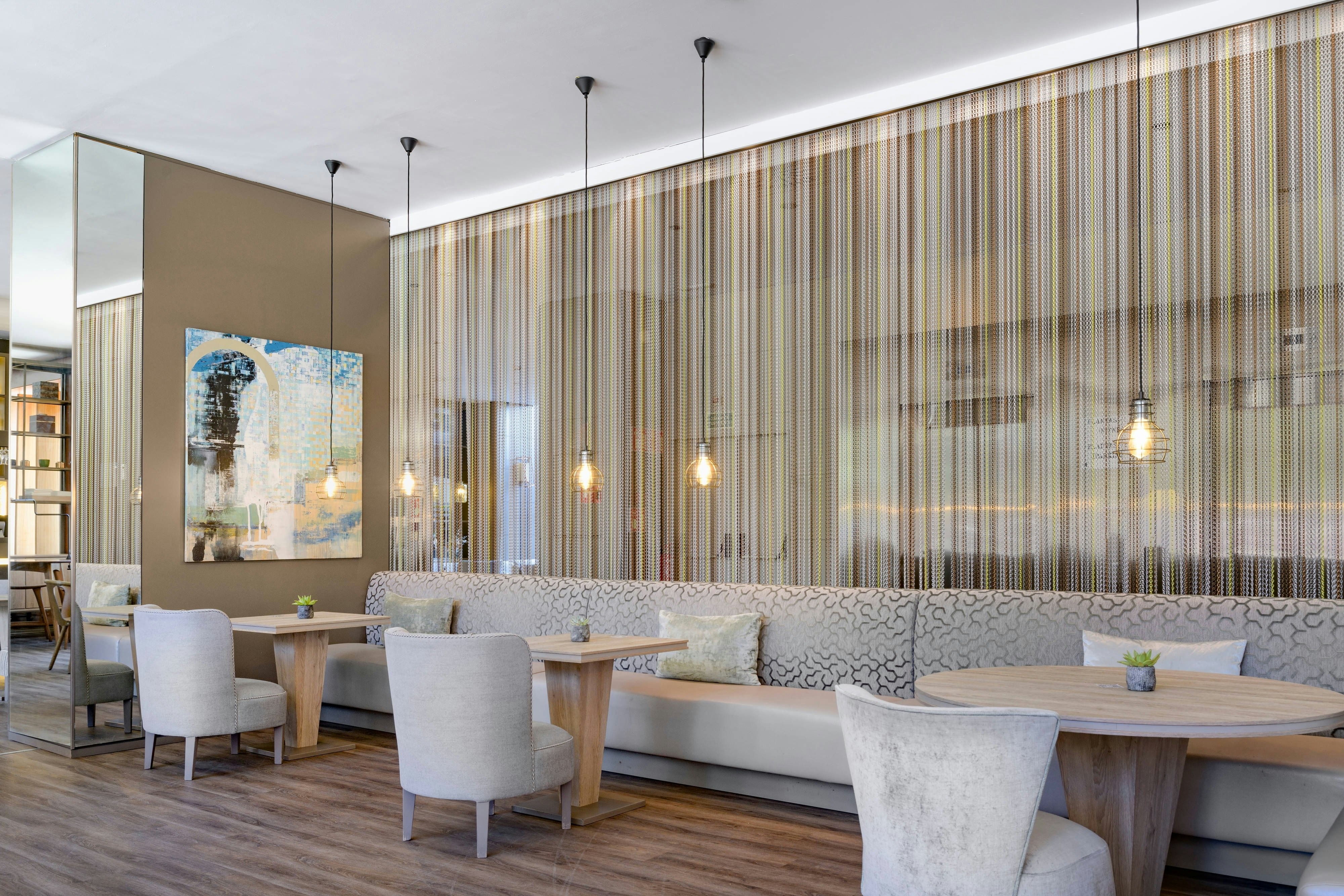 AC Hotel Valencia by Marriott 56/71
