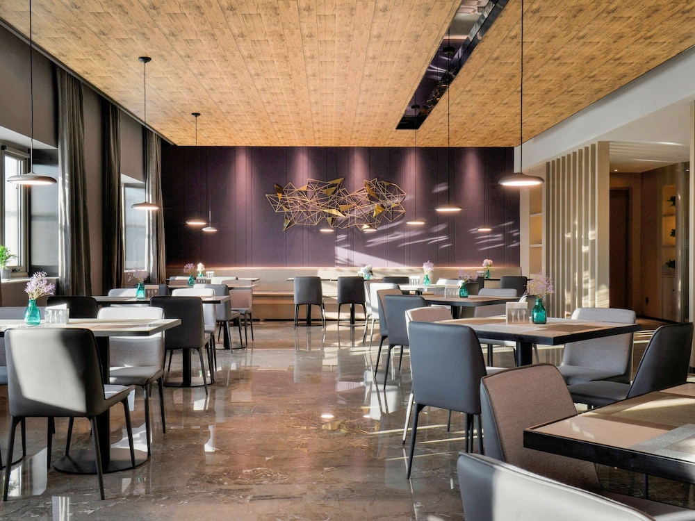 Mercure Taiyuan Changfeng Street 57/71