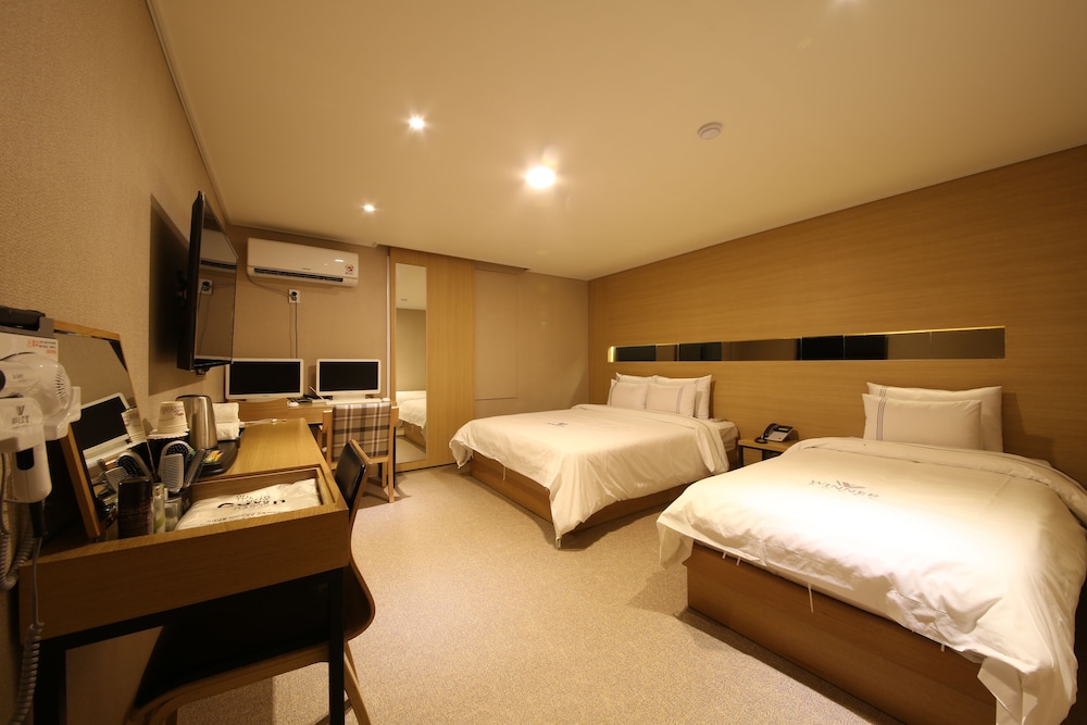 PREMIUM, TWIN BEDS