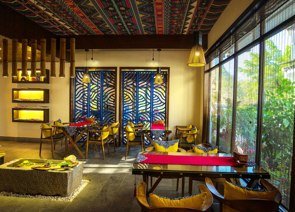 Secret Courtyard Resort Hotel 31/50