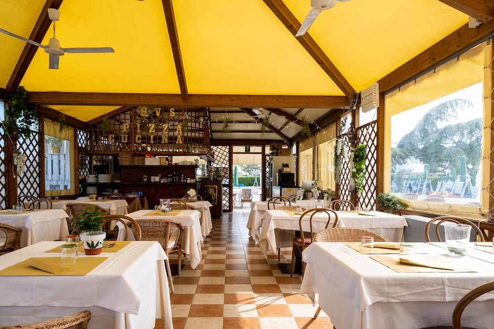 Hotel Villa Sara 40/60