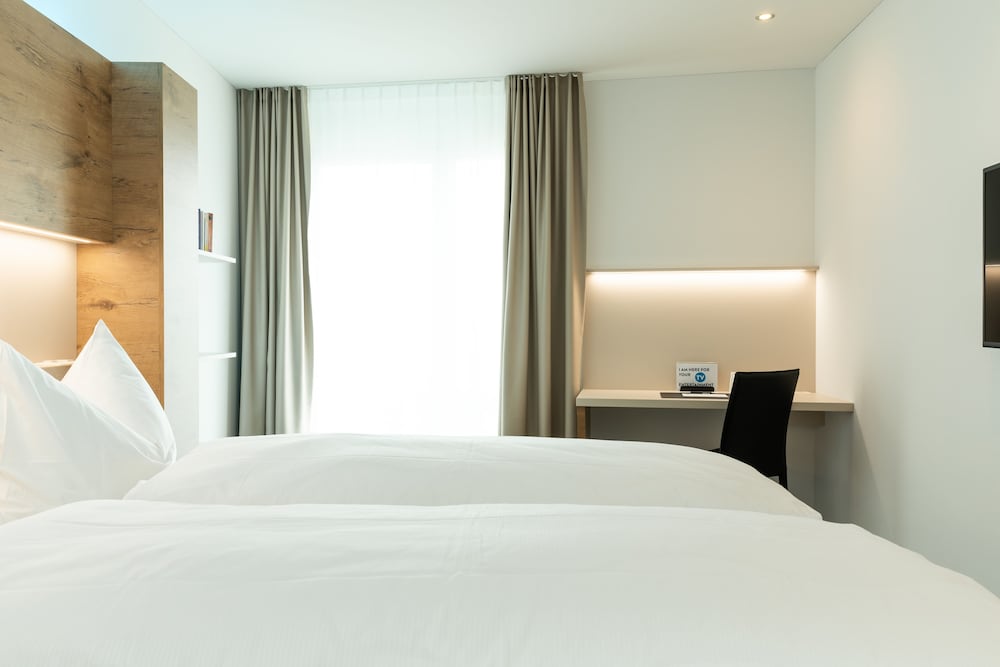 Jet Hotel Zurich Airport 18/45