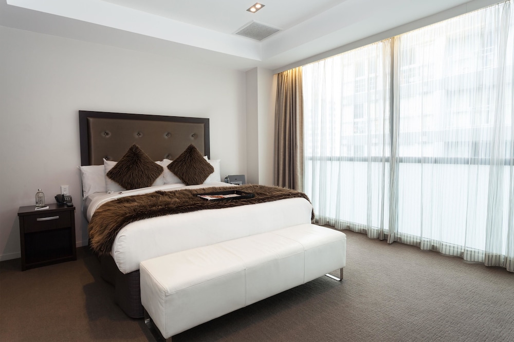 Rydges Auckland 31/82