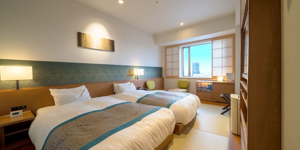 OURS INN HANKYU 14/48
