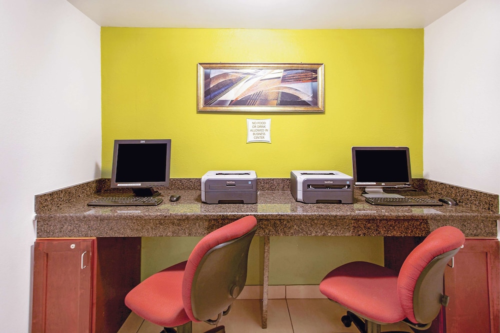 La Quinta Inn By Wyndham Orlando International Drive North 41/53