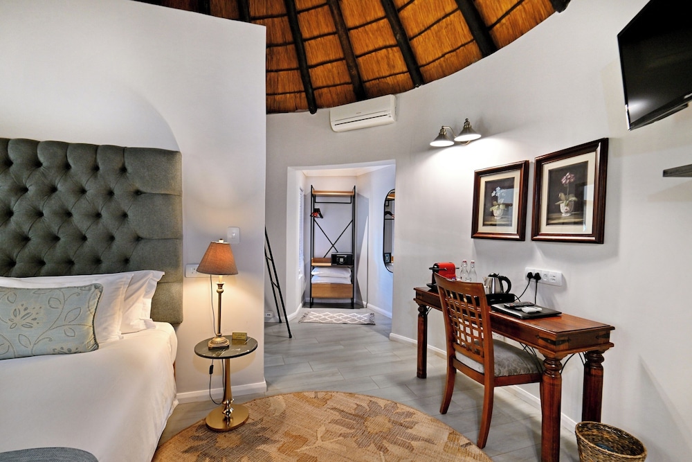 Black Eagle Boutique Hotel And Conferences 35/50