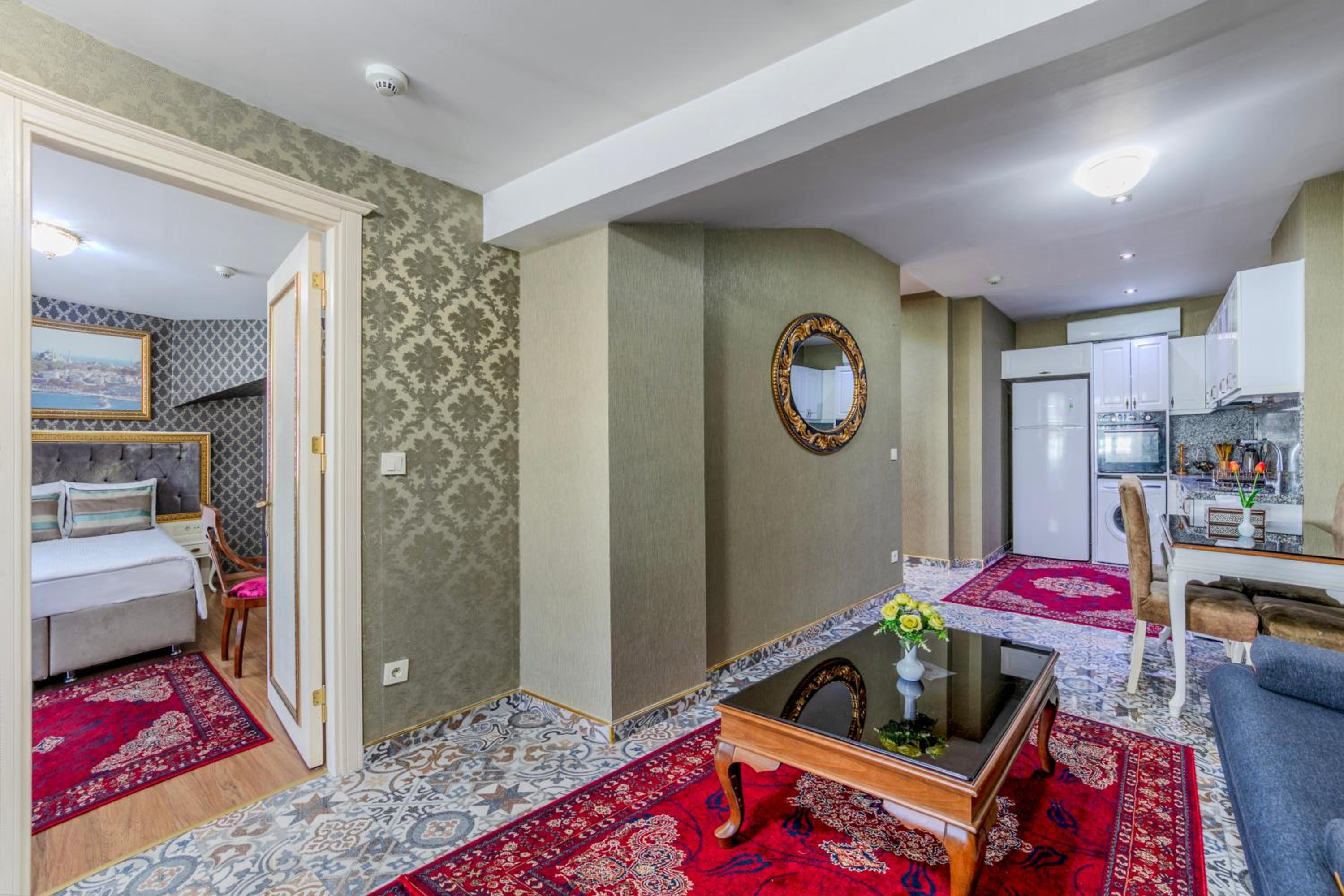LEMIS SUITE 10/50