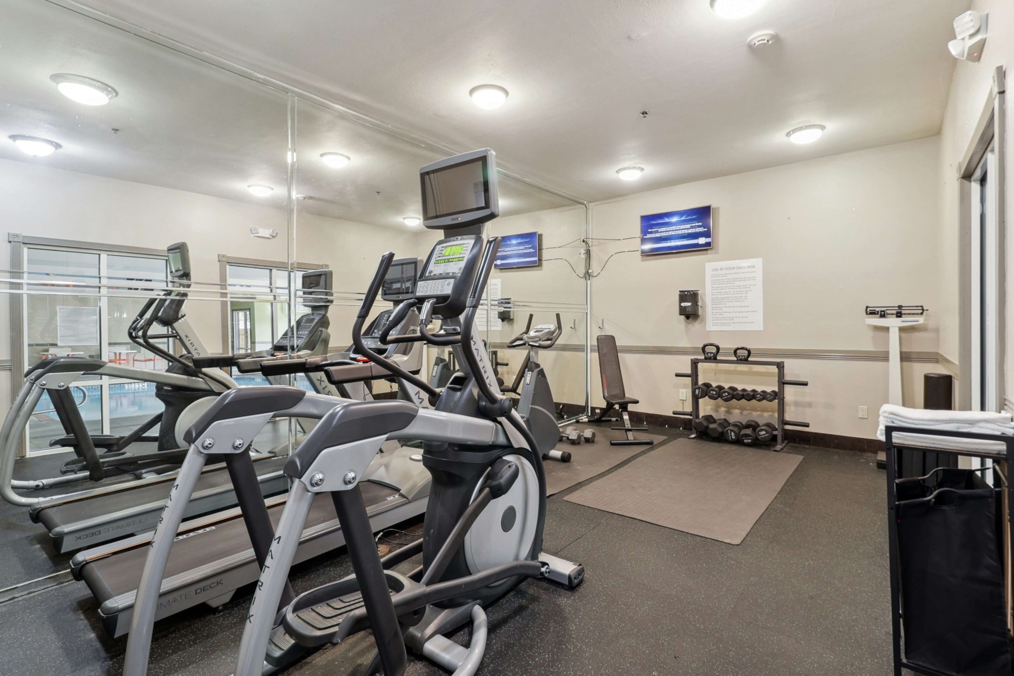 Holiday Inn Hotel Suites Slidell 39/79