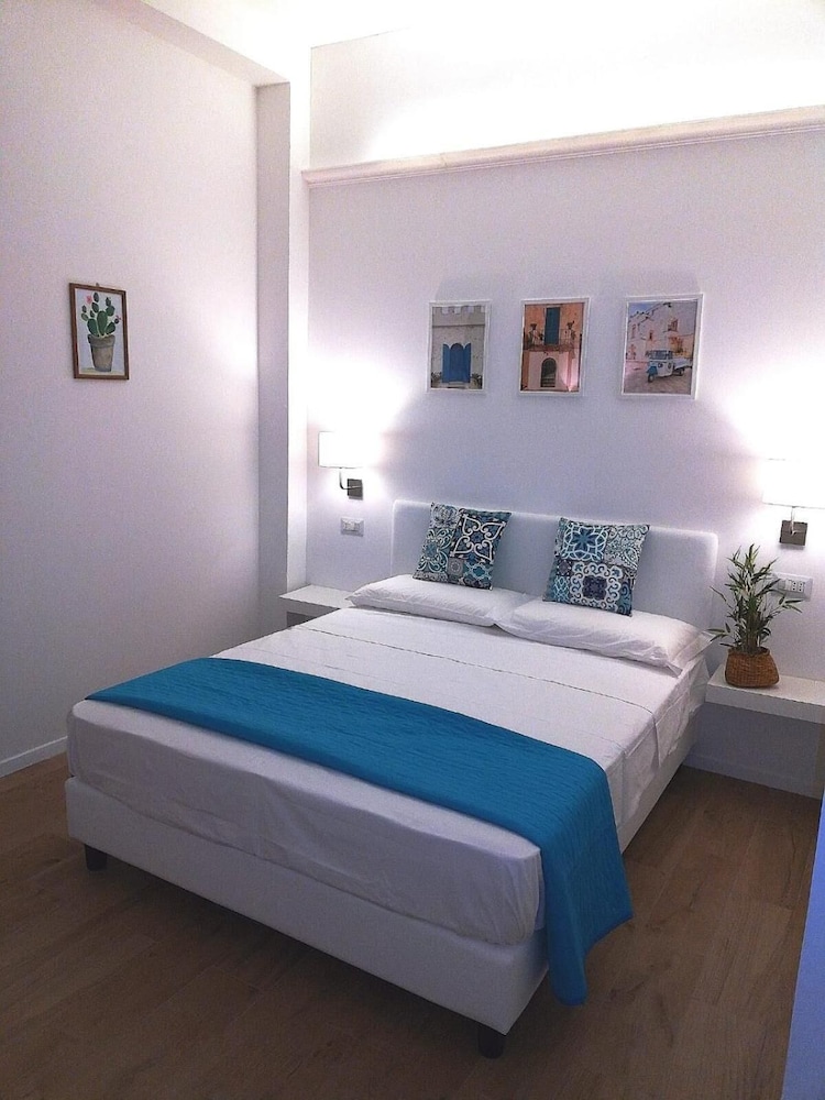 B&B Suites Via Del Mare 10/38