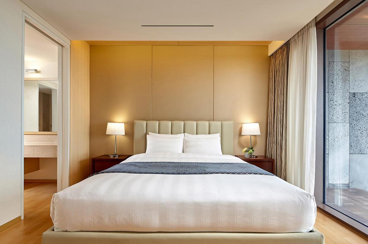 3 Rooms, Double Bed
