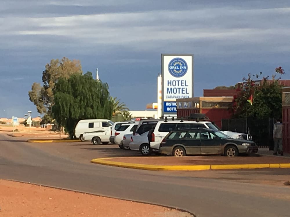 Opal Inn Hotel Motel 55/68