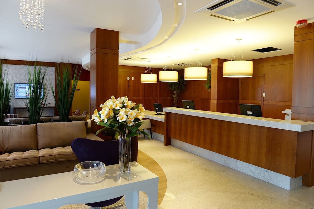Imigrantes Hotel 6/33