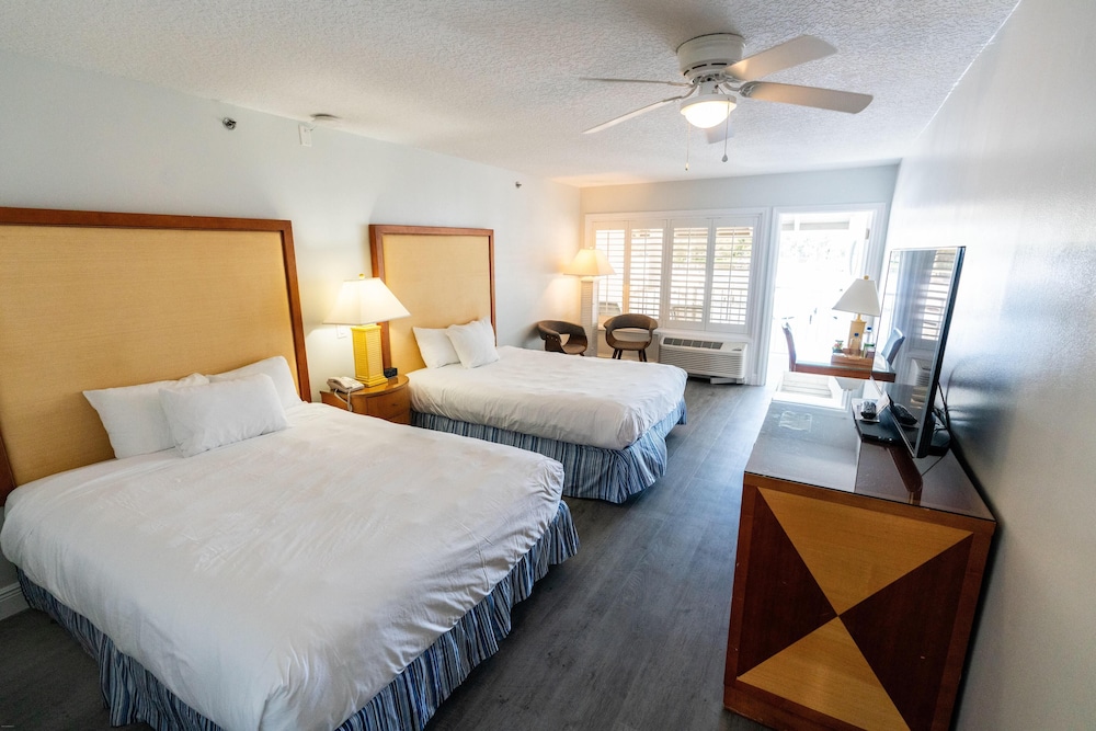 Pirates Cove Resort and Marina 15/36