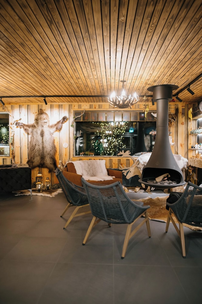 Aito Igloo & Spa Resort 25/40