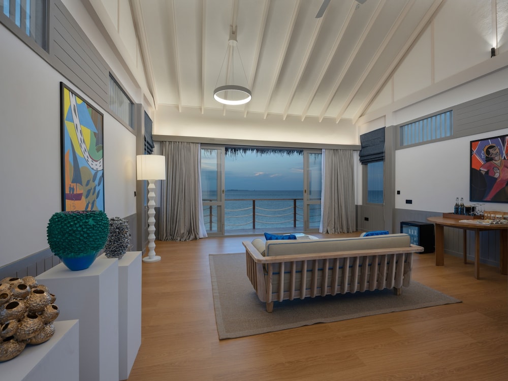 Cora Cora Maldives 32/50