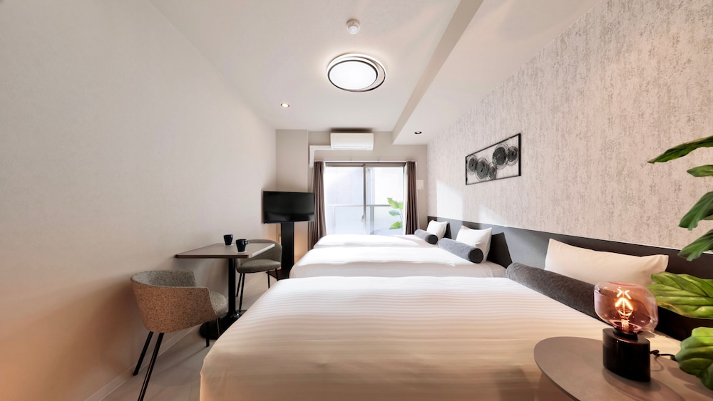 Dotombori Crystal Hotel 3 13/31