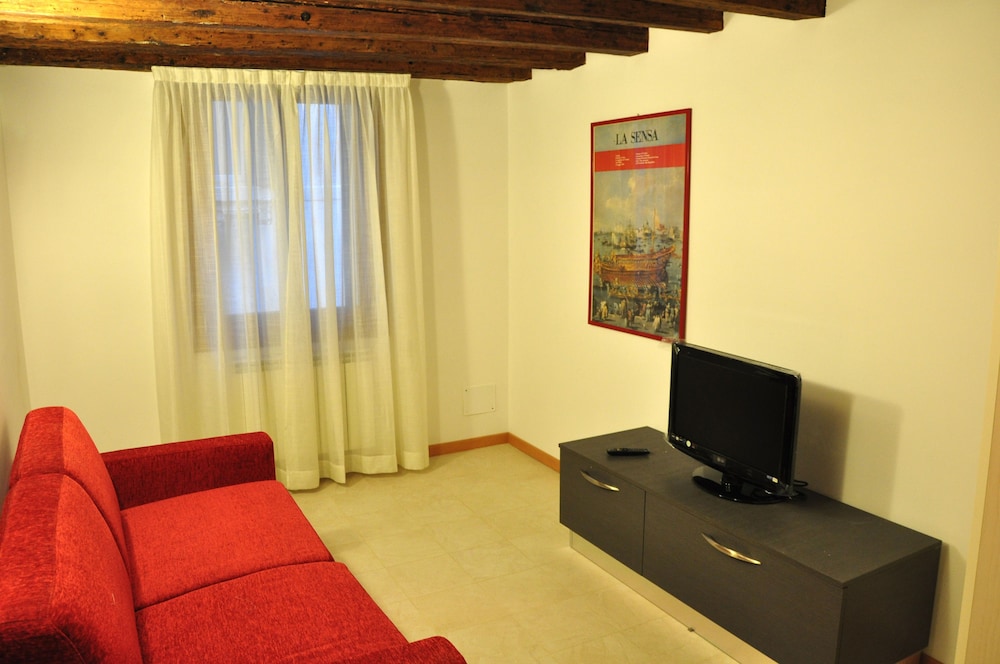 Appartamenti Commercio Pellegrino 44/67