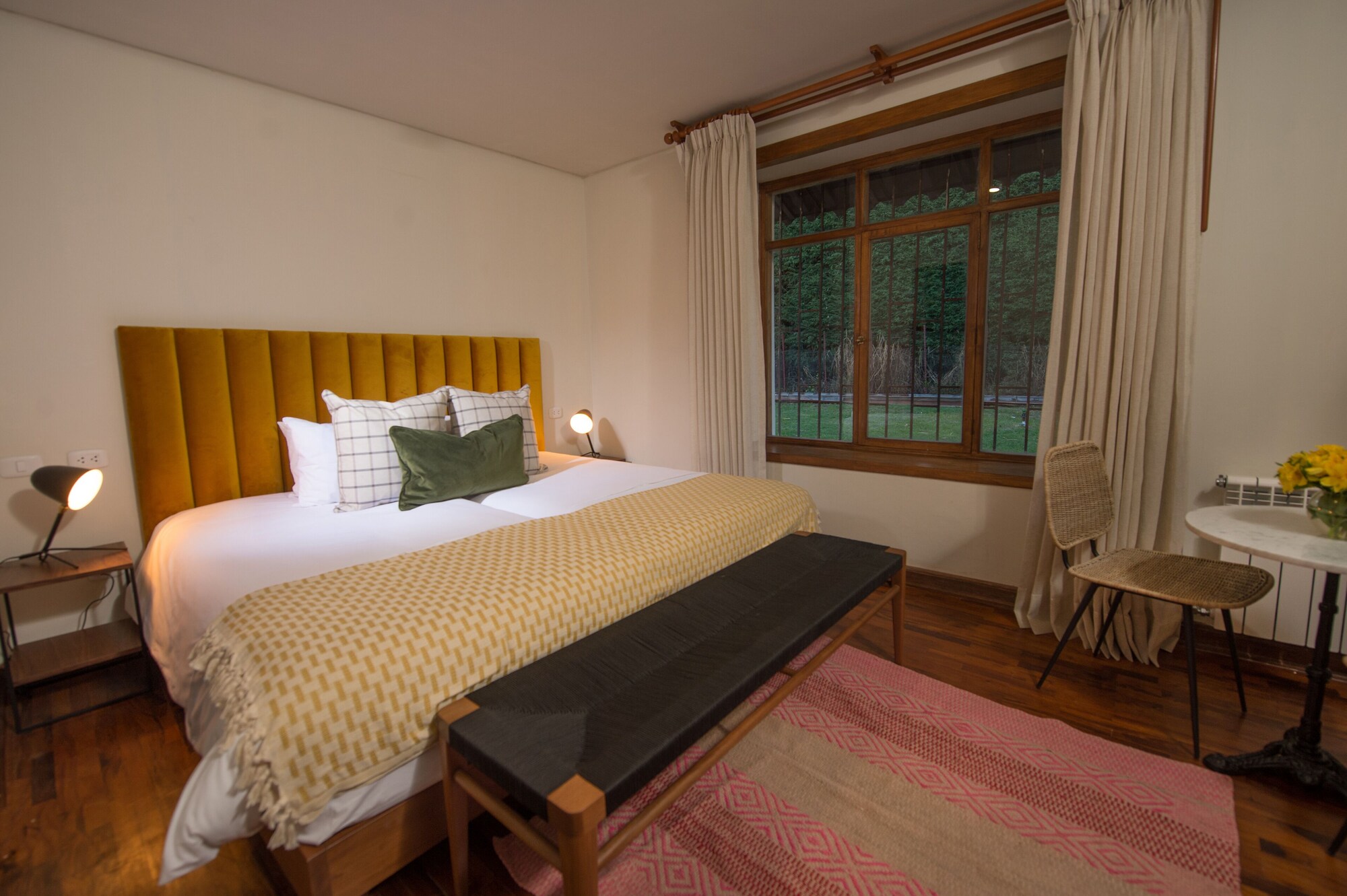 Design, Double Bed, Garden View