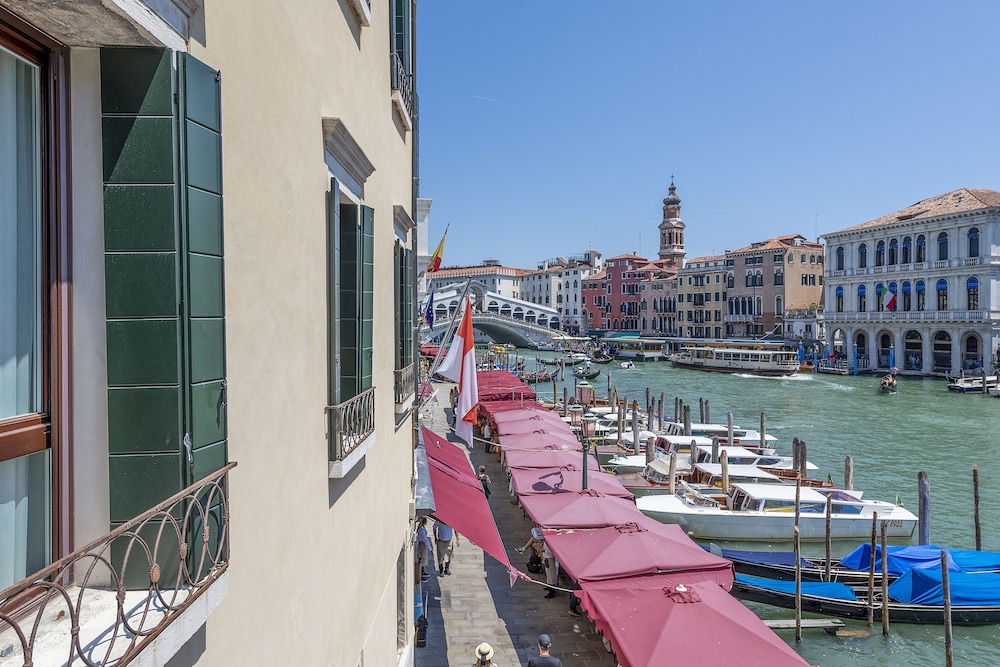 H10 Palazzo Canova in VENICE
