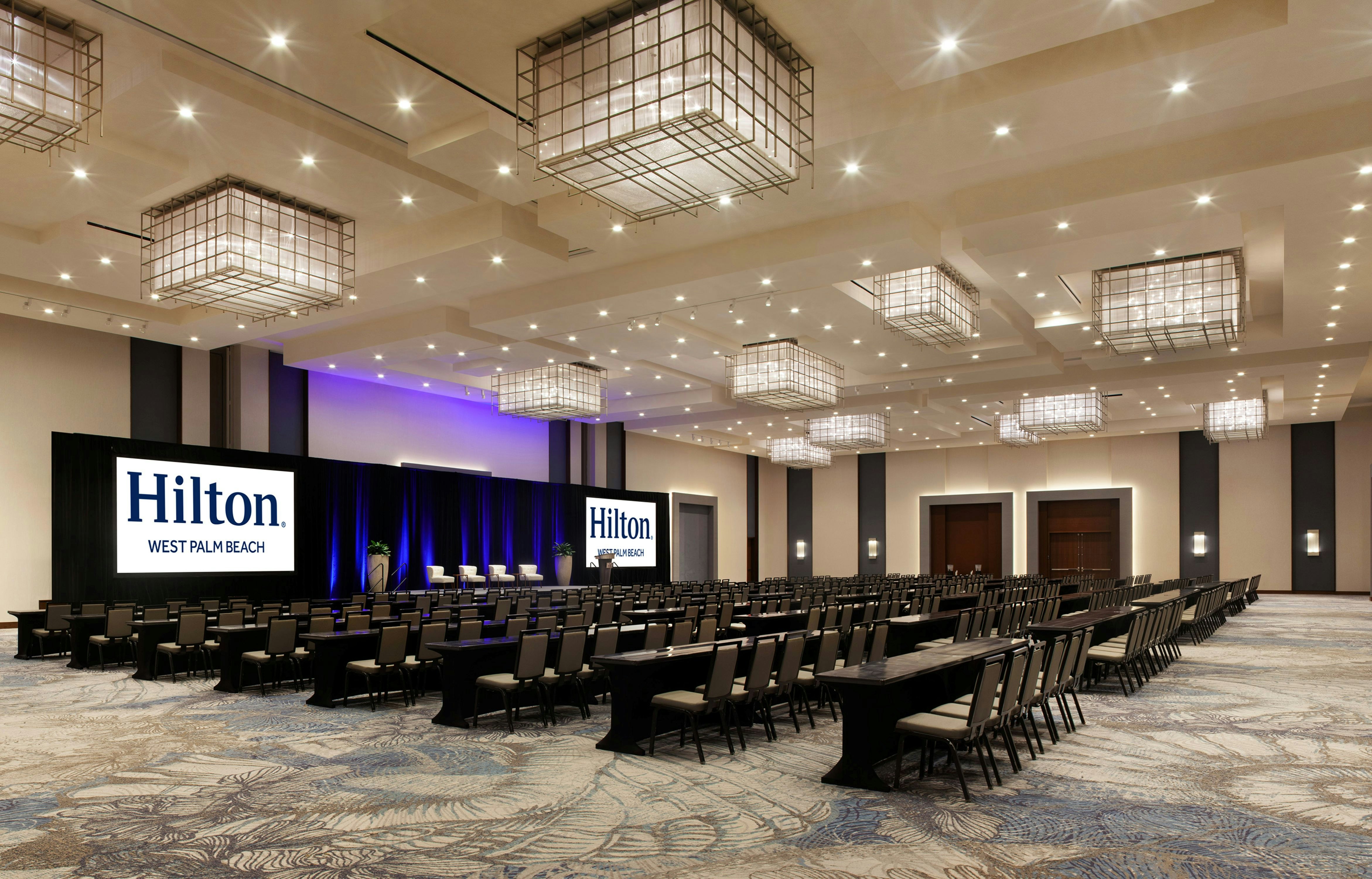 Hilton West Palm Beach 68/79
