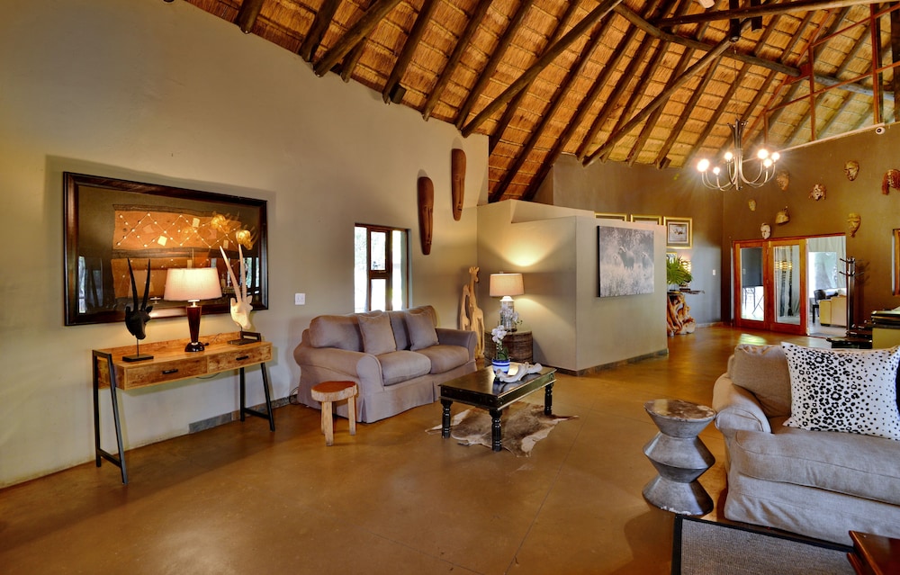 Black Rhino Game Lodge 49/69