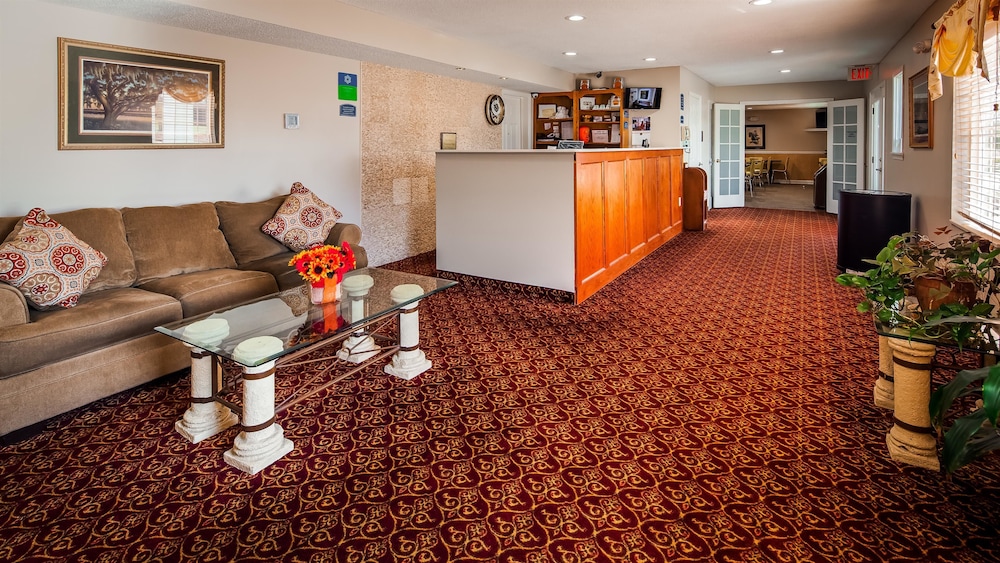 SureStay Hotel by Best Western Manning 29/39