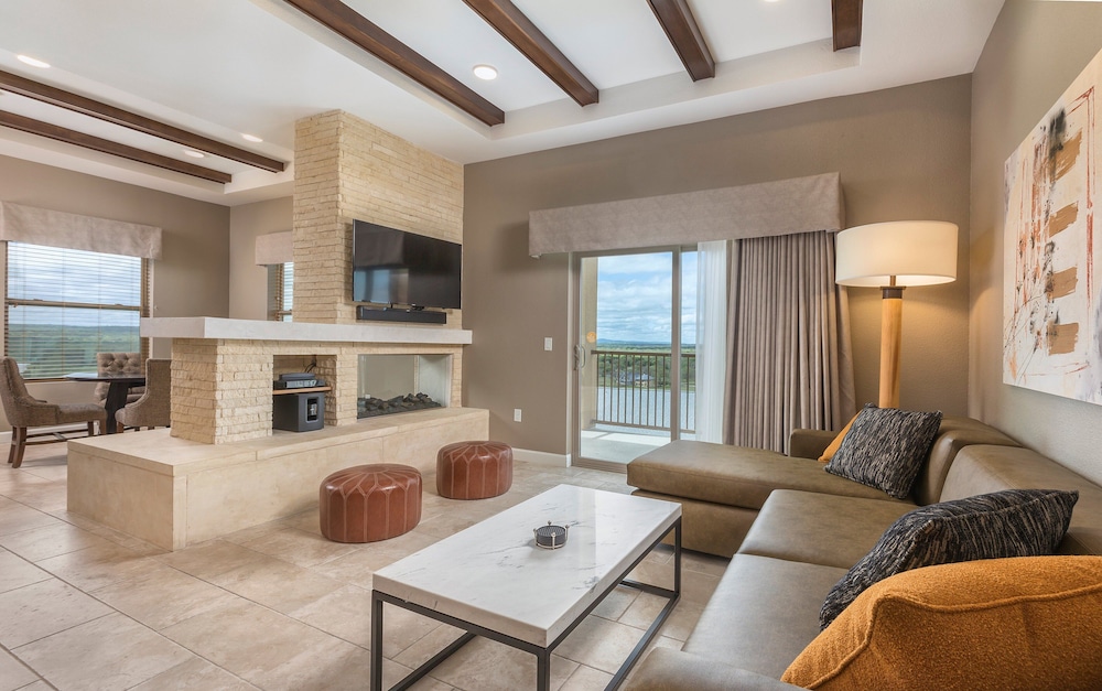 Worldmark Marble Falls 32/60