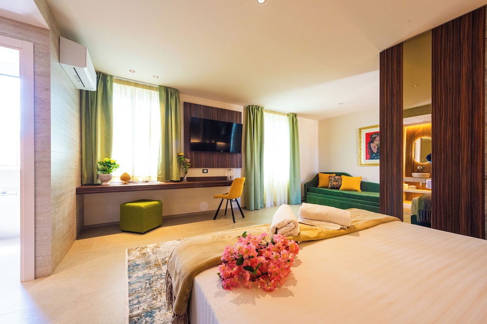 Exclusive, Tower, Studio, Suite, King Bed, City View, Sofa، Delle Vittorie Luxury Suites & Rooms 7/10