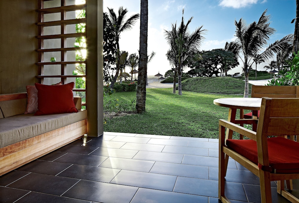 Long Beach Mauritius 12/33