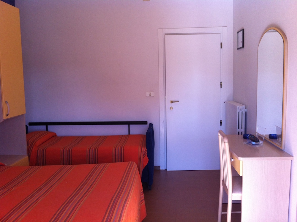 HOTEL VIKING 14/70